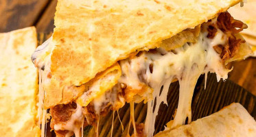 PULLED PORK QUESADILLA